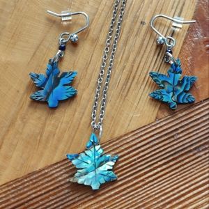 Maple Leaf Earring & Necklace Set